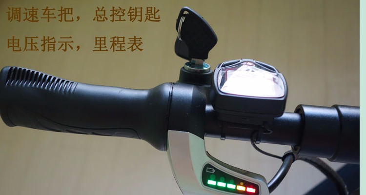 新款成人锂电电动滑板车